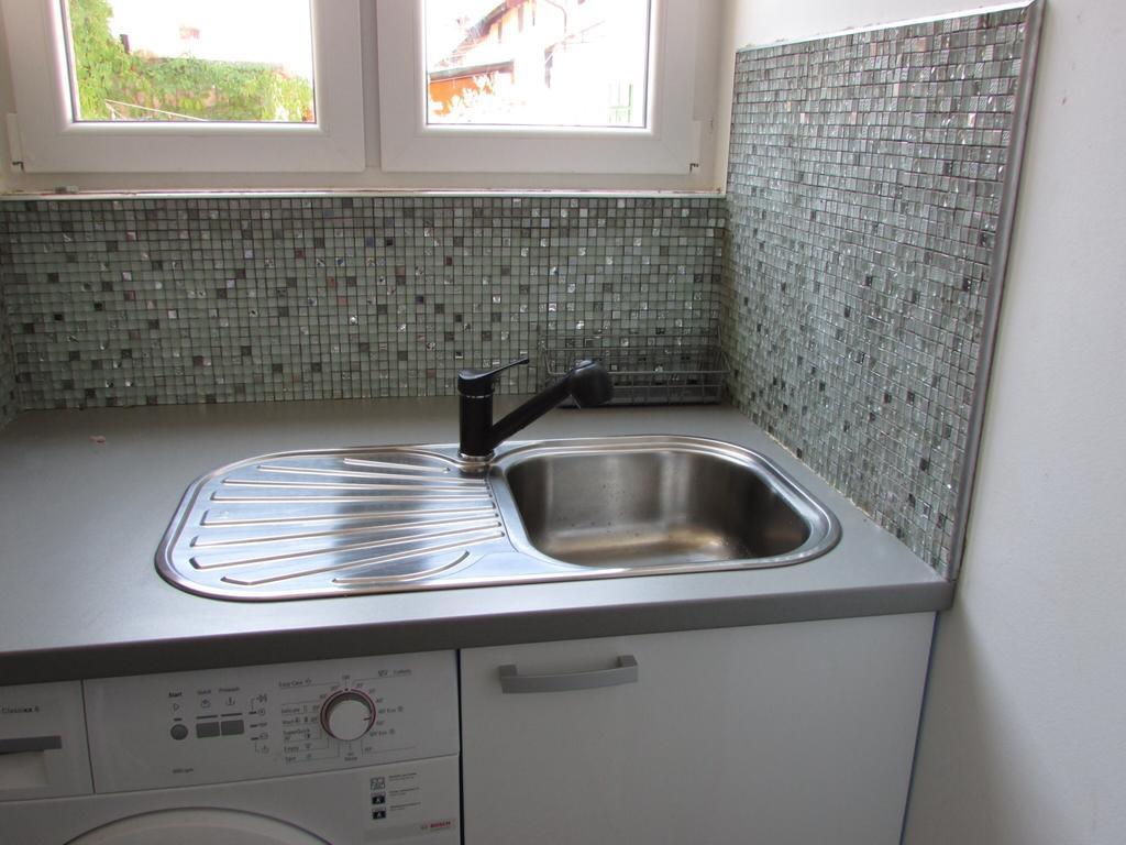 Hostel Ljiljana Пула Екстер'єр фото