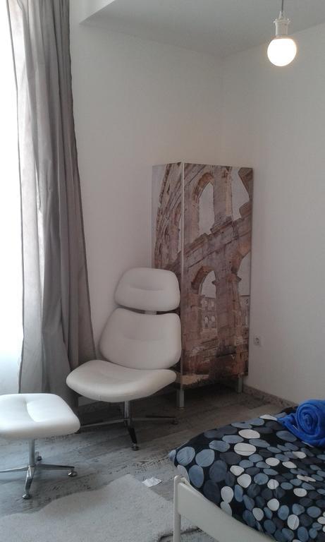 Hostel Ljiljana Пула Екстер'єр фото